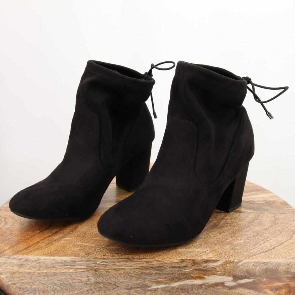 NWOT Black Faux Vegan Suede Ankle Booties Boots Sock Boot Chunky Heel Size 8.5 - Picture 4 of 8